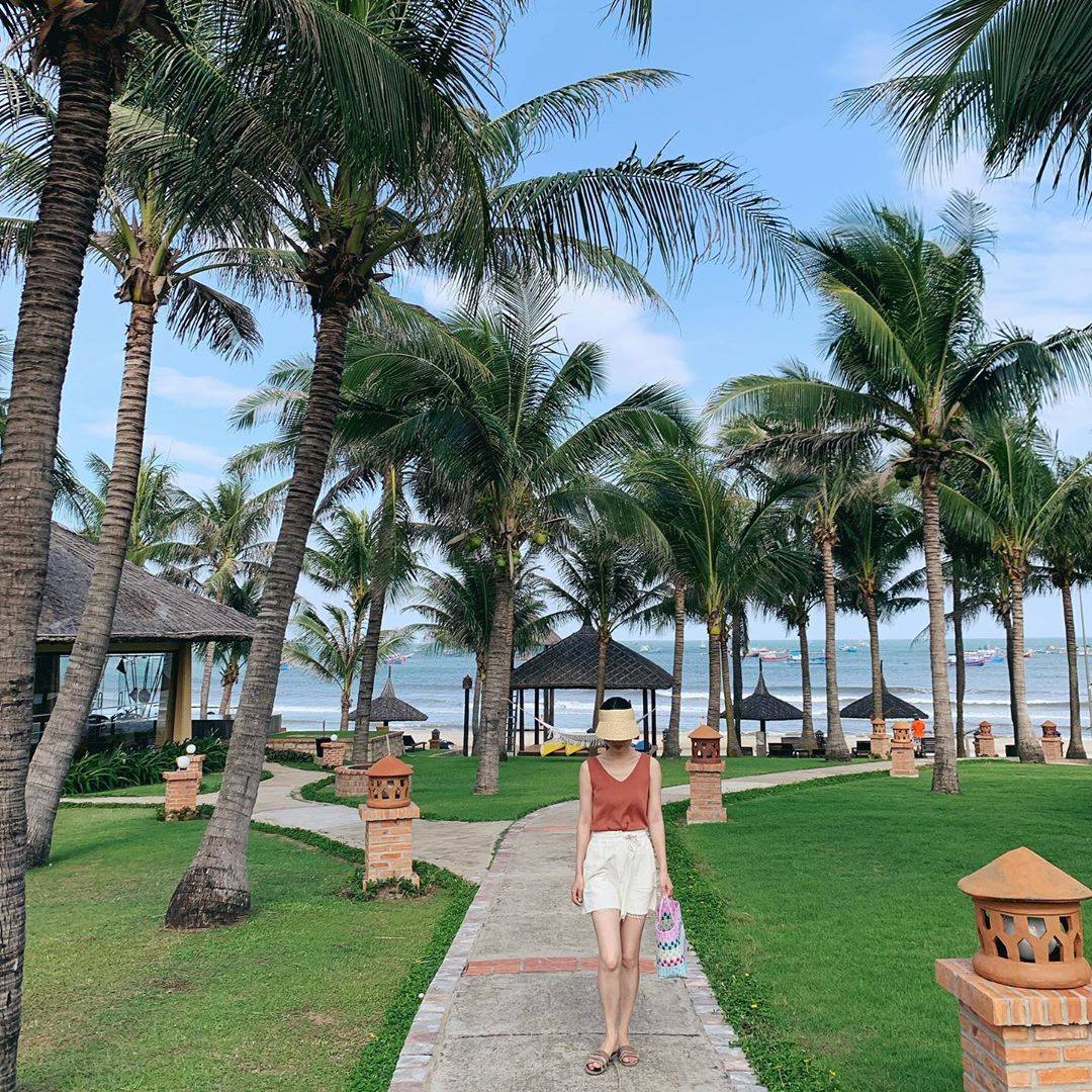 Tận hưởng kỳ nghỉ tại khách sạn Phan Thiết có hồ bơi: Sự lựa chọn hoàn hảo cho kỳ nghỉ của bạn