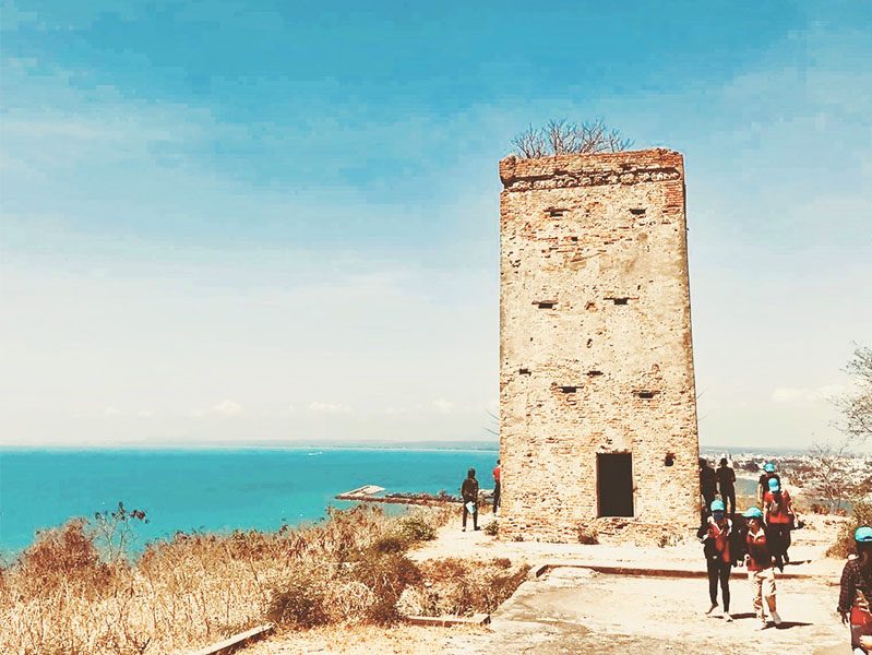 Giải trí ở mũi né phan thiết với tham quan kiến trúc văn hóa