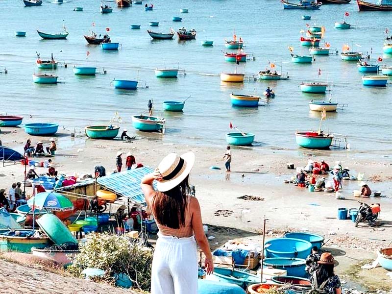 Ngày 3: Tour 3 ngày 2 đêm Phú Quý - Khám phá Phan Thiết - Đô thị biển sôi động
