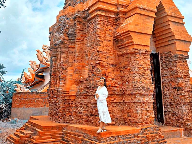 Tháp Pôshanư - Linh khí tâm linh nơi biển cả của Phan Thiết Mũi Né