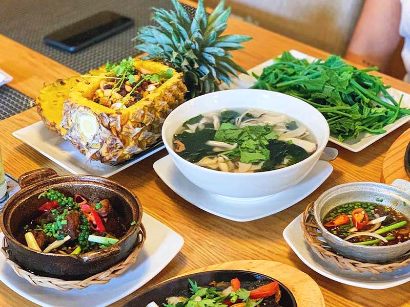 Nhà Hàng Chay Phan Thiết - Nhà Hàng Chay Hoa Sen