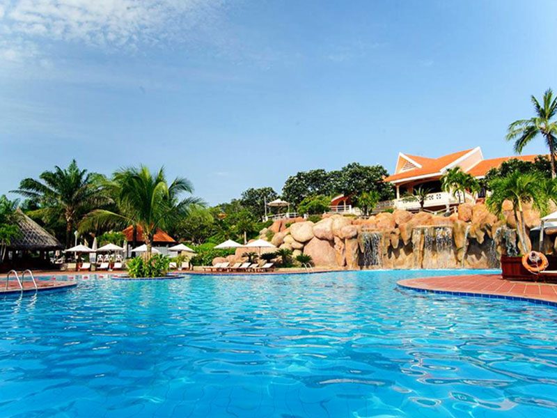 Chơi gì ở Phan Thiết? Phu Hai Beach Resort & Spa Phan Thiet