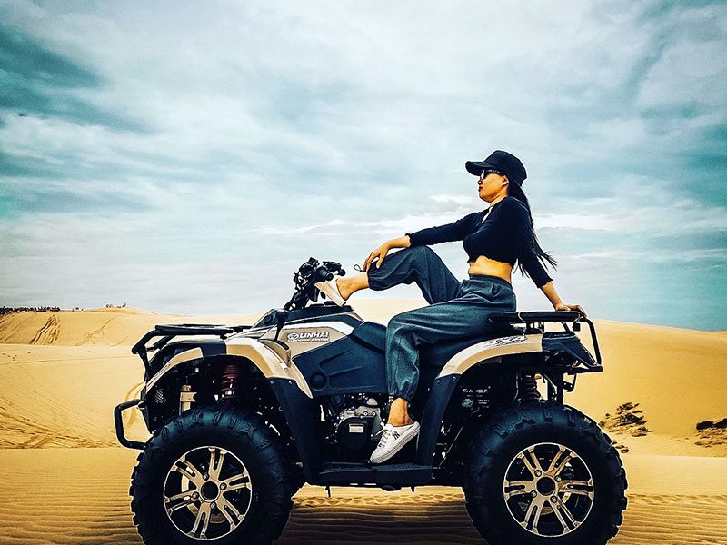 Lộ trình tham quan Bàu Trắng bằng xe jeep