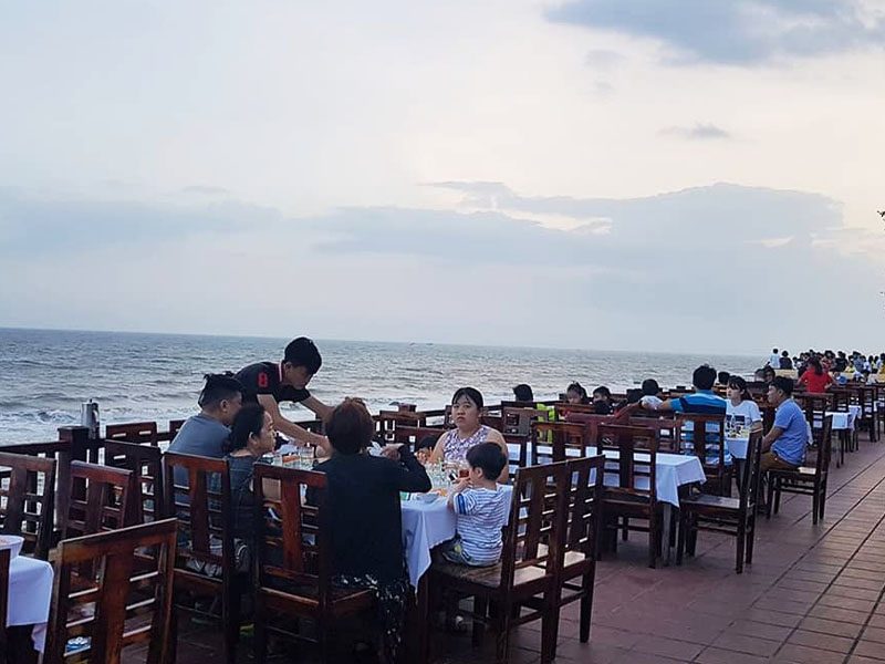 Một số quán ăn view biển Mũi Né nổi tiếng