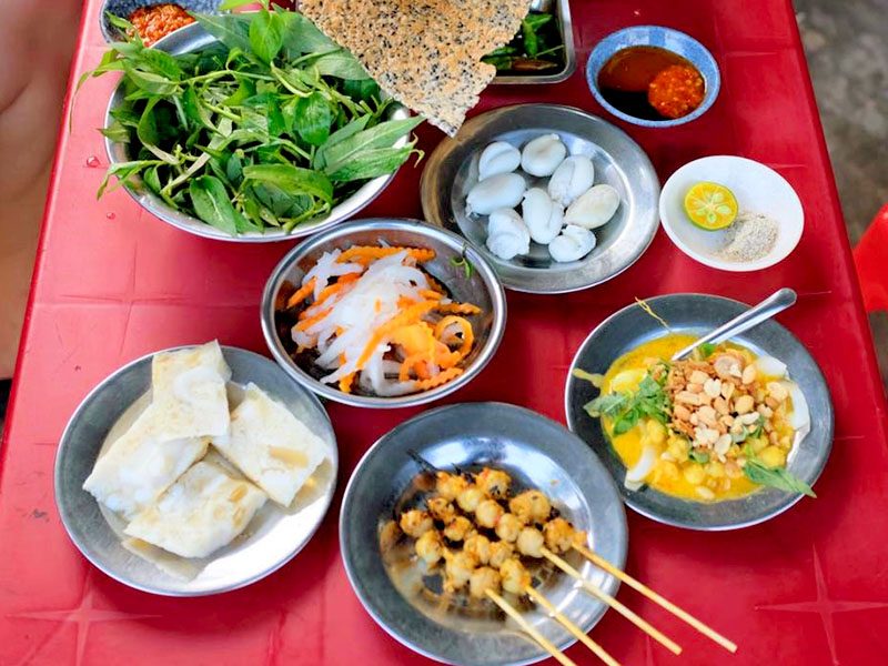 Quán Loan - Nơi lưu giữ hương vị răng mực Mũi Né chính thống