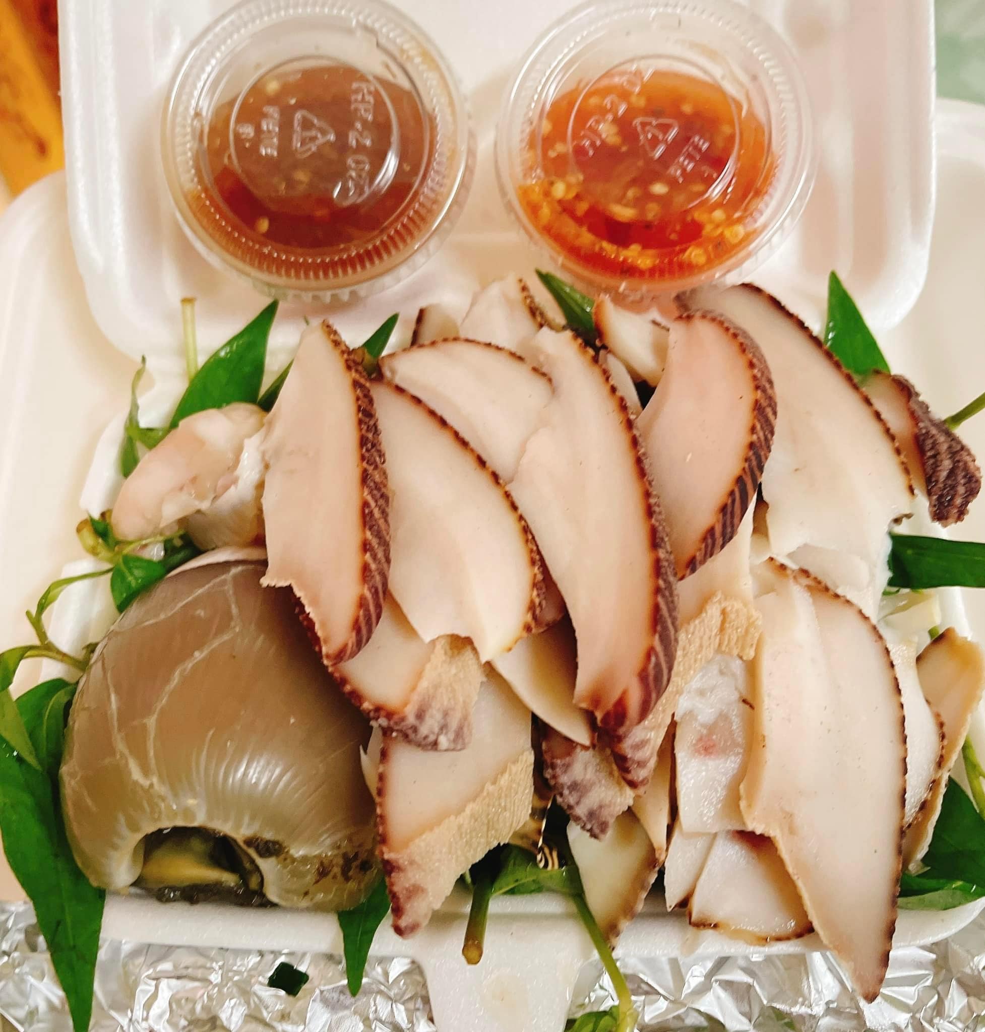 Du lịch Phan Thiết sống ảo: Bí kíp "ăn ngon mà không ăn mặn"