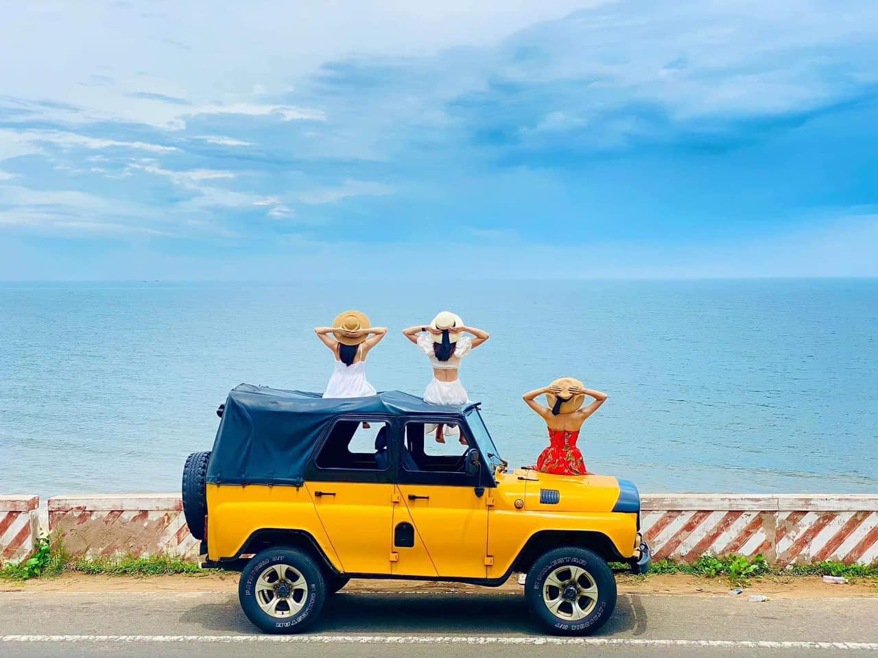 Sống ảo triệu like tại Phan Thiết: Bí quyết "pose dáng" tự nhiên: