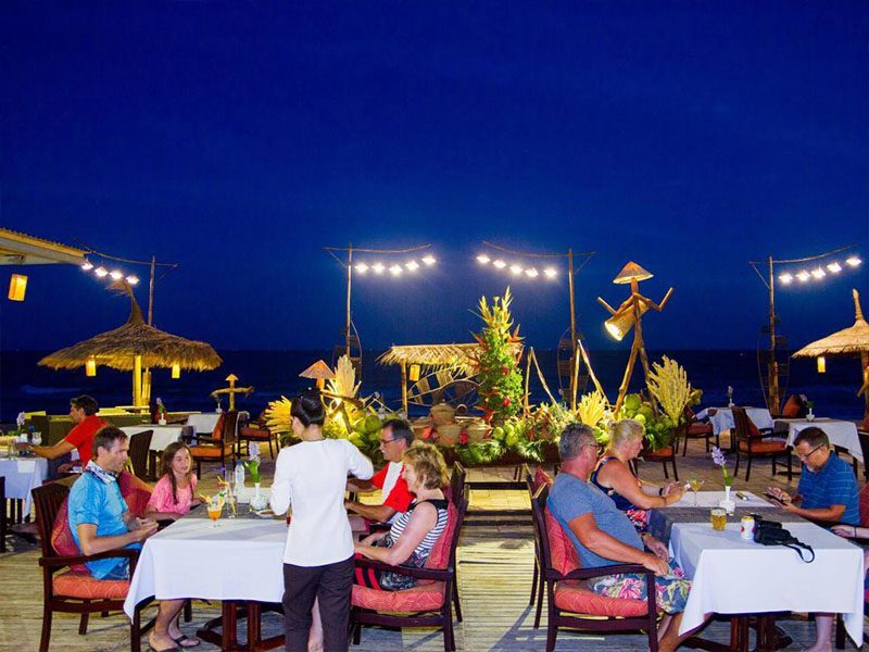 Nhà hàng Làng Trenha hang ngon o phan thiet