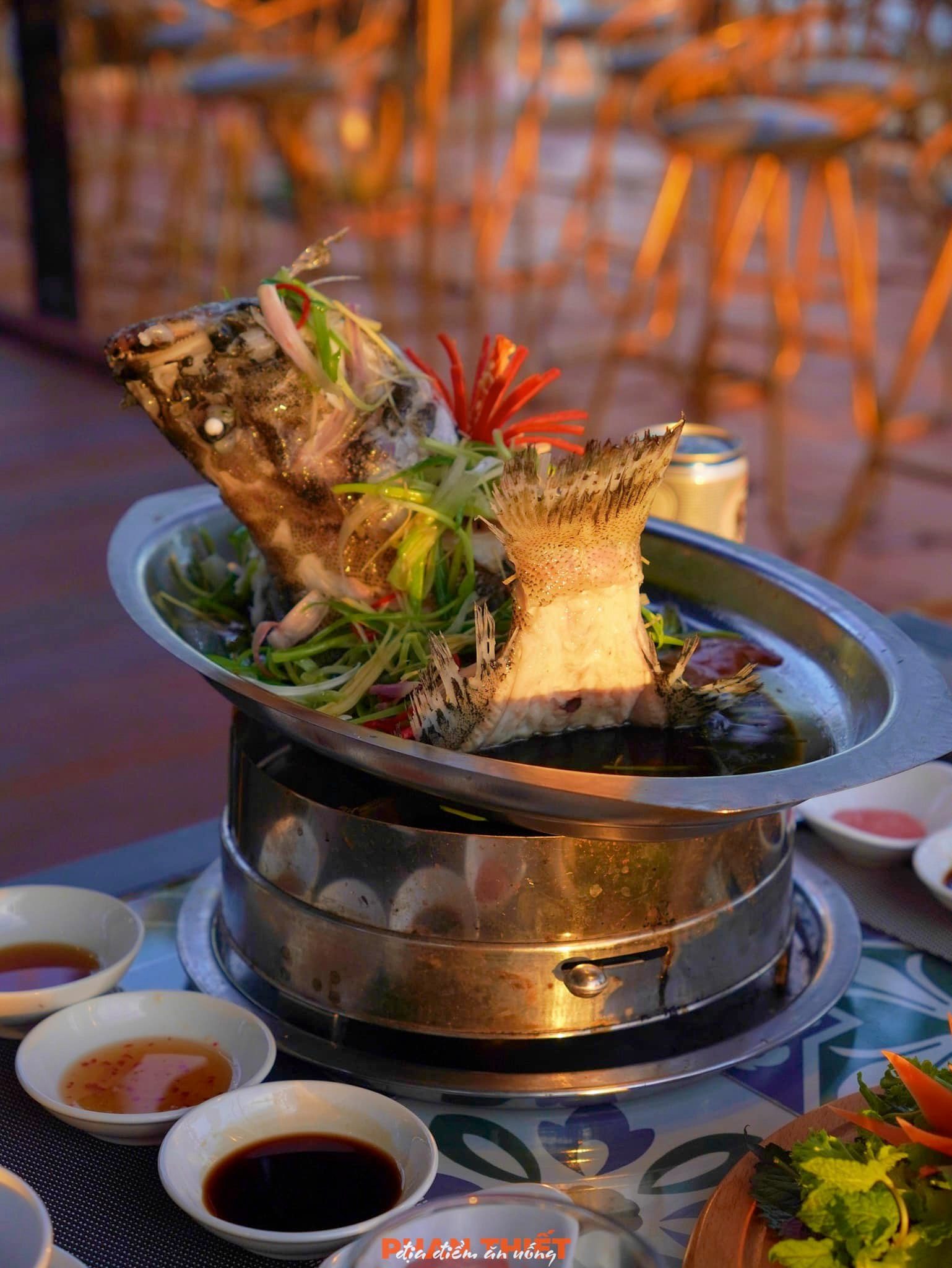 Hướng dẫn du lịch Phan Thiết: Ăn ở đâu, đi đâu, chơi gì?
