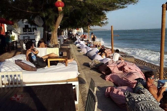 Các Quán Bar Ven Biển Độc Đáo Tại Phan Thiết