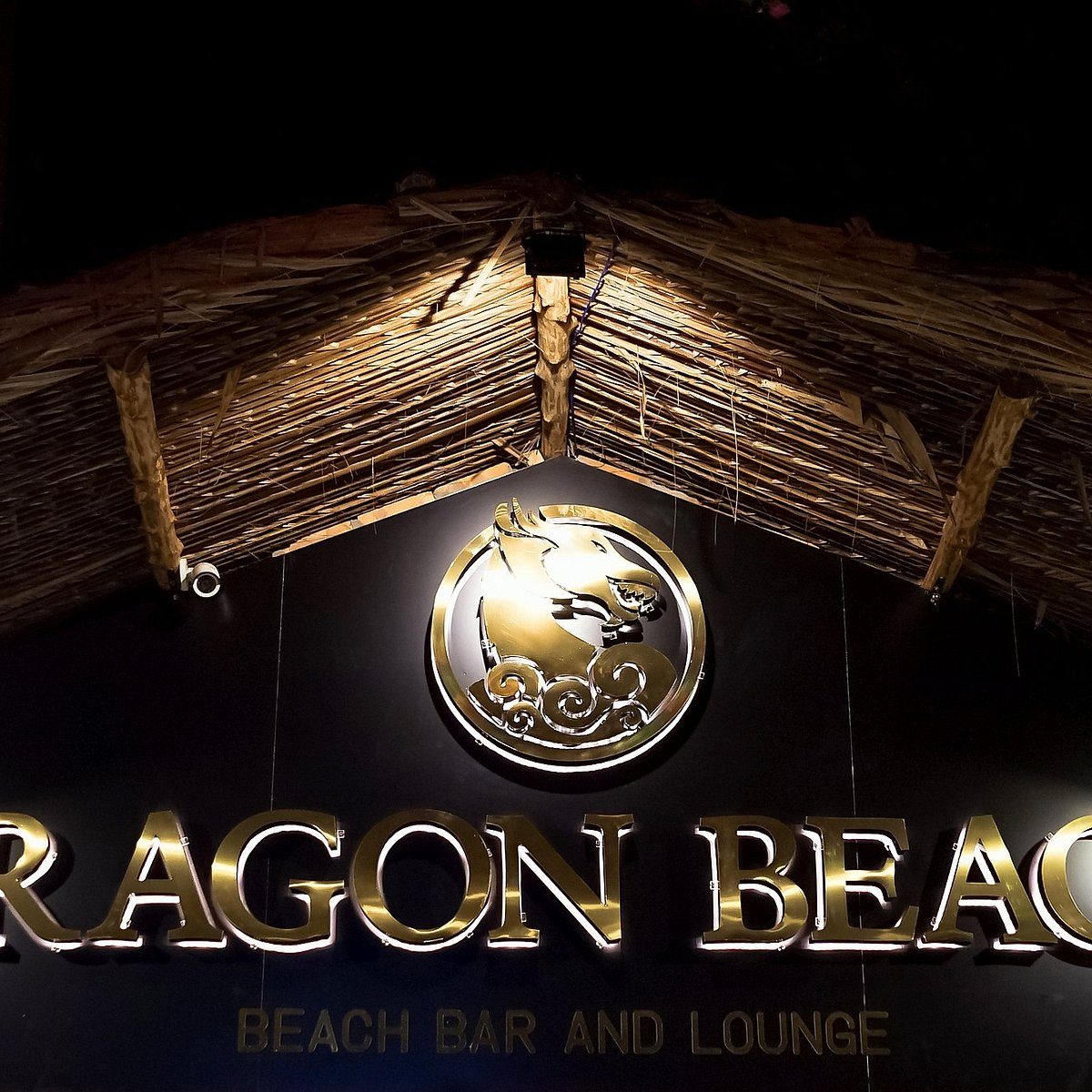 Các Quán Bar Ven Biển Độc Đáo Tại Phan Thiết
