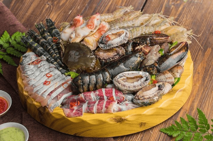 Quán hải sản Xuân Vàng